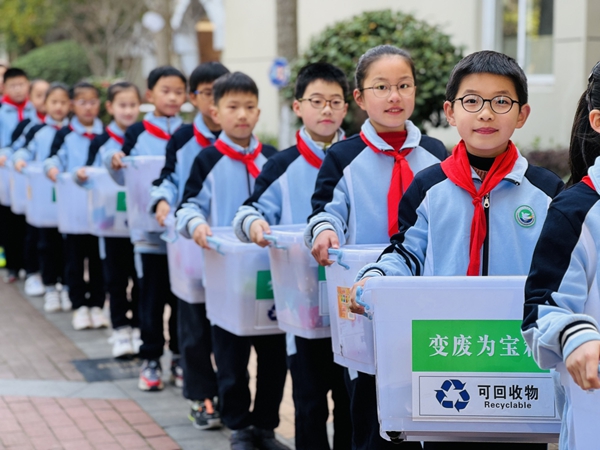 30余载“小罐回收”，环?！爸肿印北榈乜?！